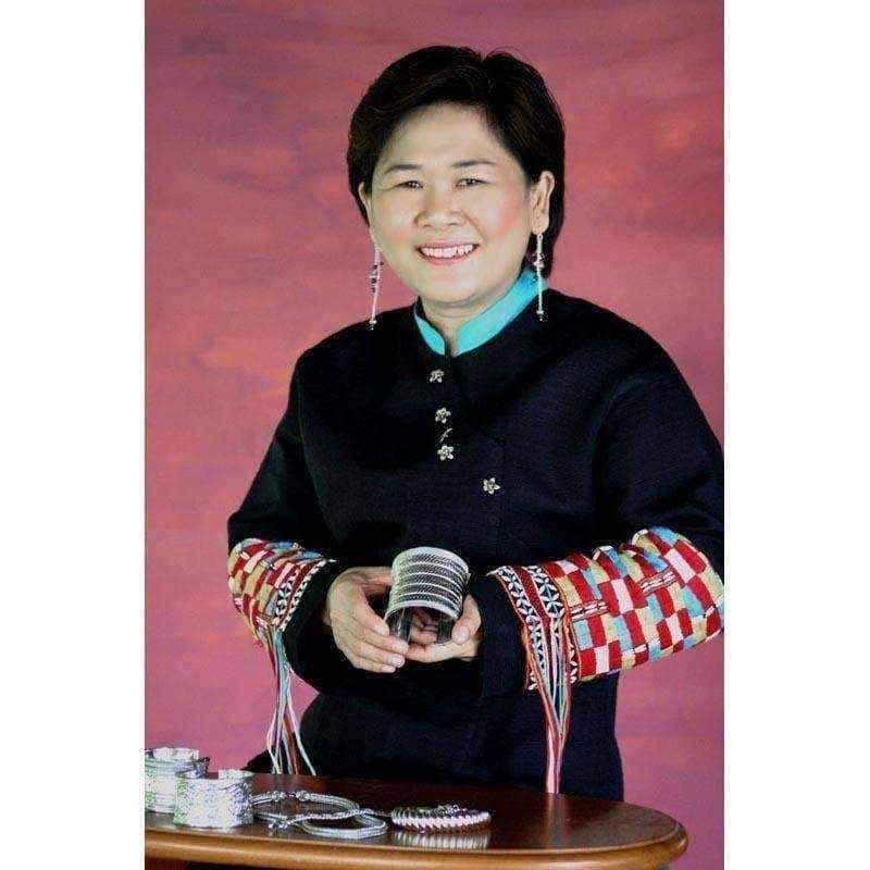 Handmade Amethyst 'Glowing Exotic' Earrings (Thailand) UK