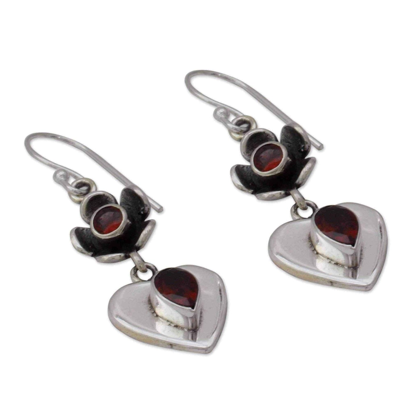 Handmade Sterling Silver 'Love's Bouquet' Garnet Earrings (India) UK