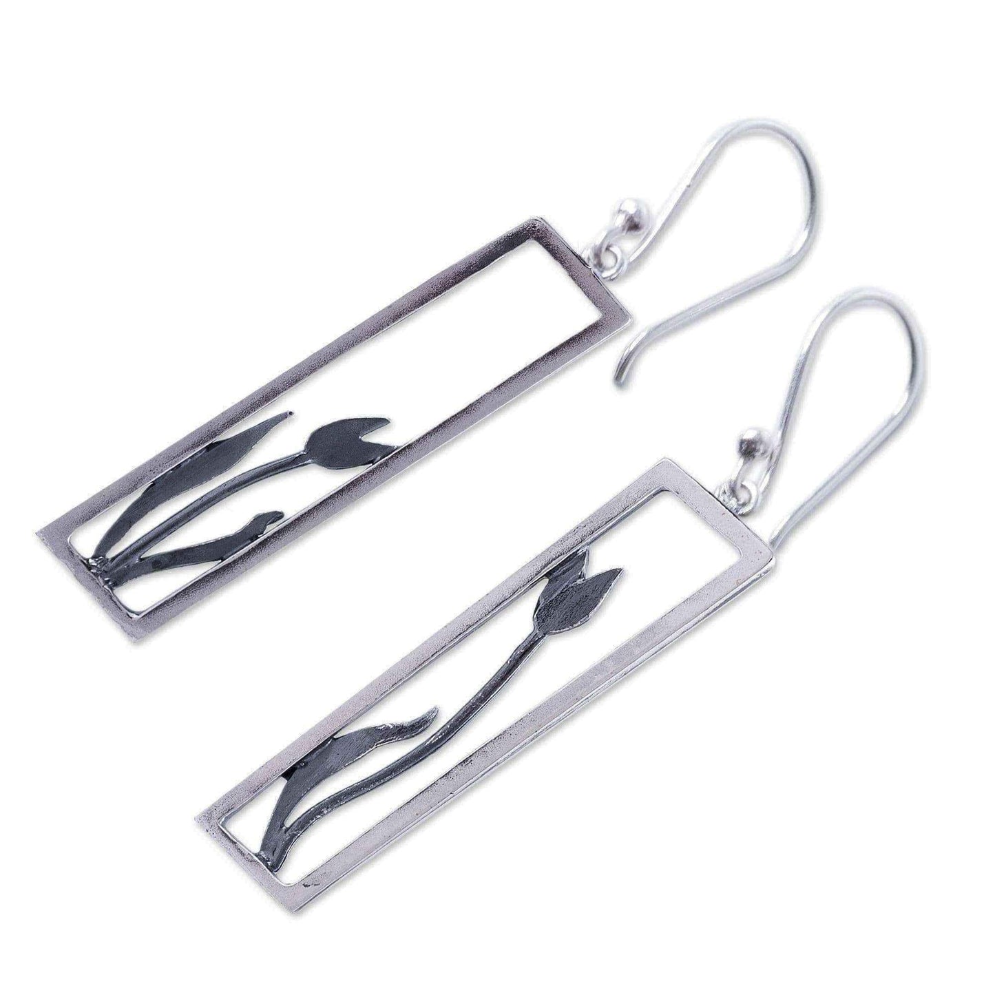 Handmade Sterling Silver 'Tulip in the Window' Earrings (Peru) UK