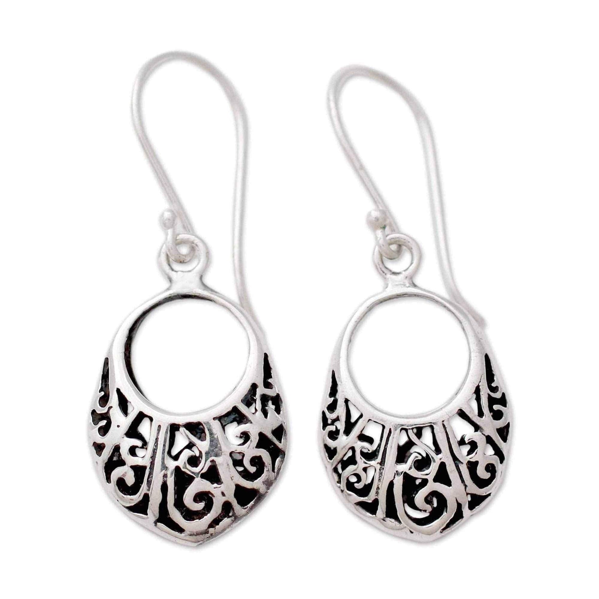 Handmade Sterling Silver 'Floral Basket' Earrings (India) UK