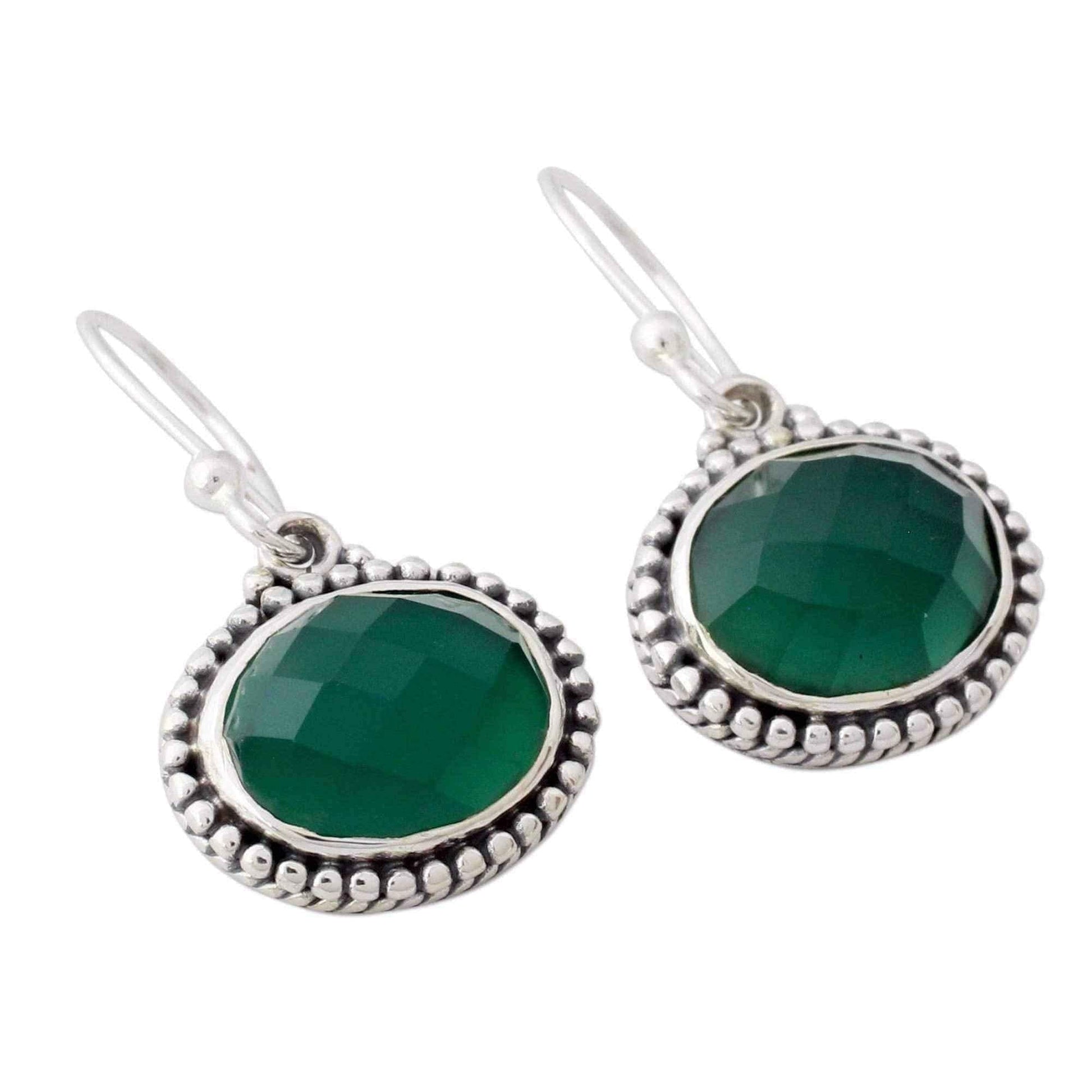 Handmade Sterling Silver 'Green Transformation' Onyx Earrings (Nepal) UK
