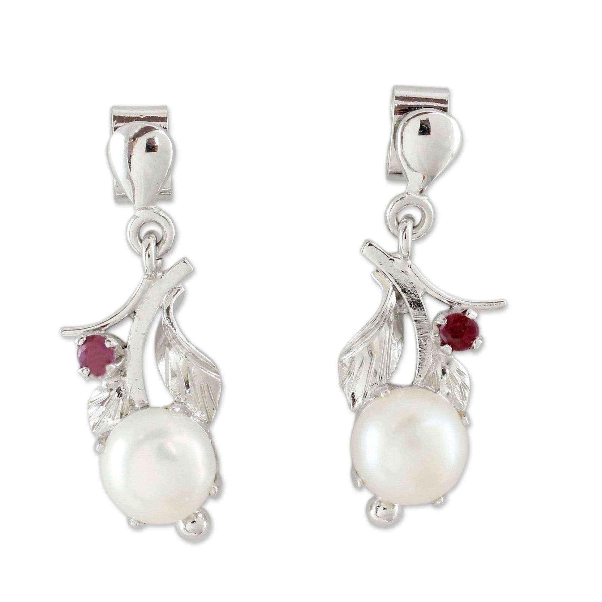 Handmade Sterling Silver 'Nature's Gift' Cultured Pearl Ruby Earrings (7 mm) (India) UK