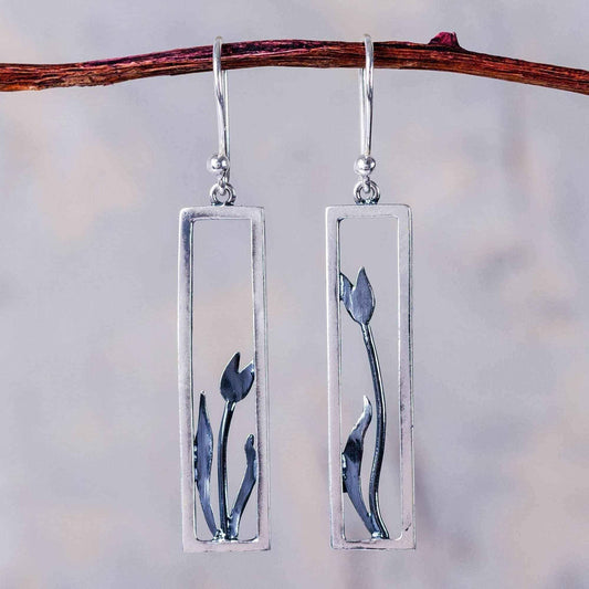 Handmade Sterling Silver 'Tulip in the Window' Earrings (Peru) UK