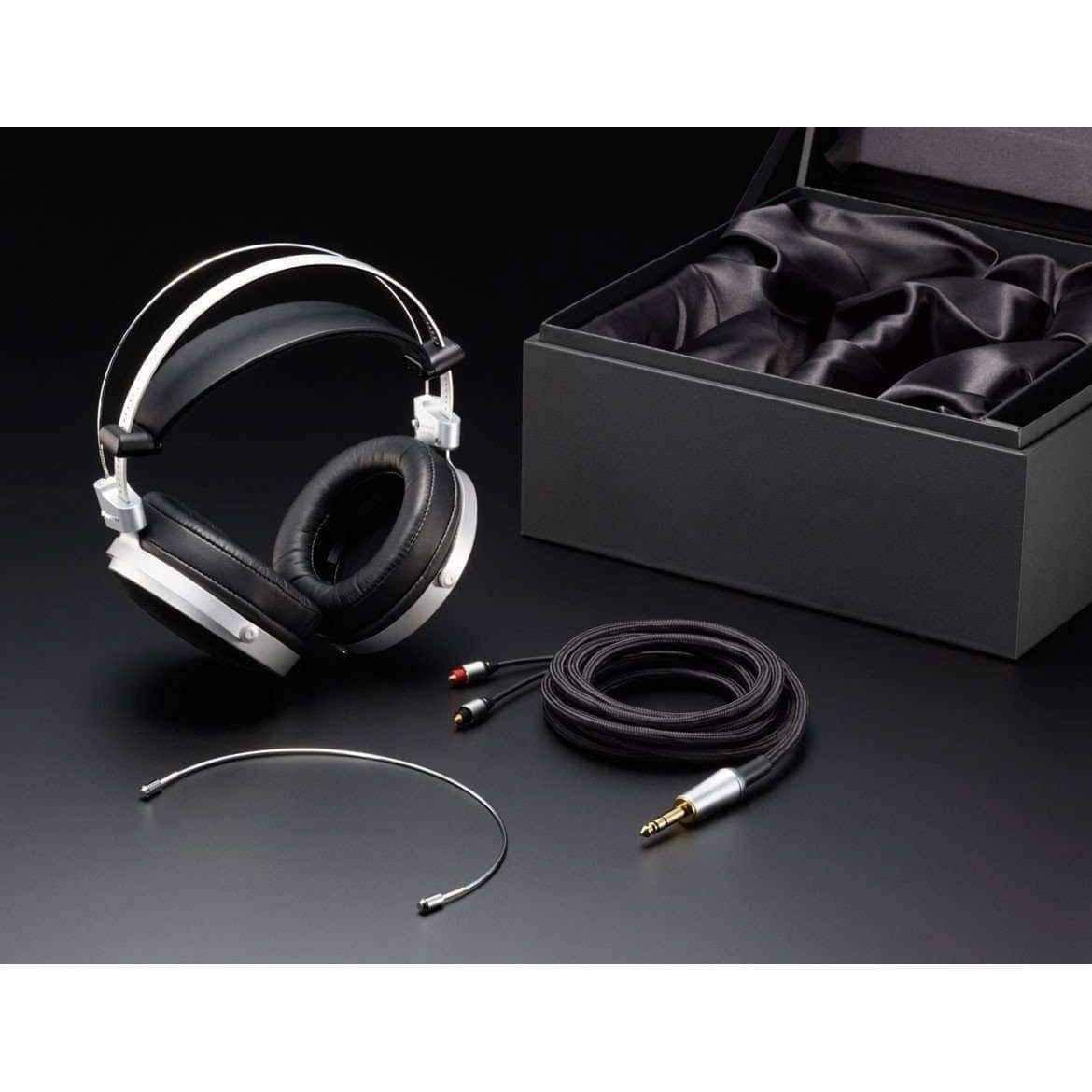 Pioneer SE-MASTER1 Wired Headphones UK